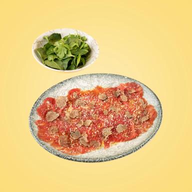 Carpaccio with summer truffle