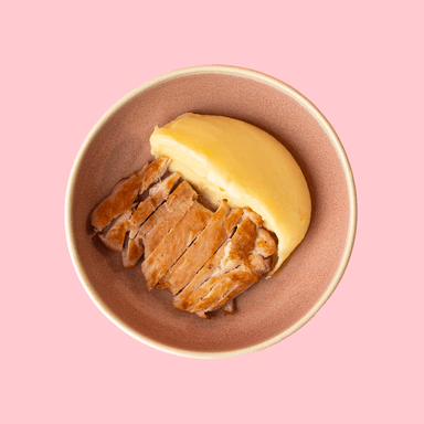 Grilled chicken with mashed potatoes