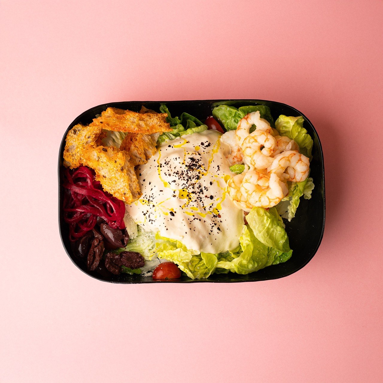 CAESAR SALAD WITH PRAWNS