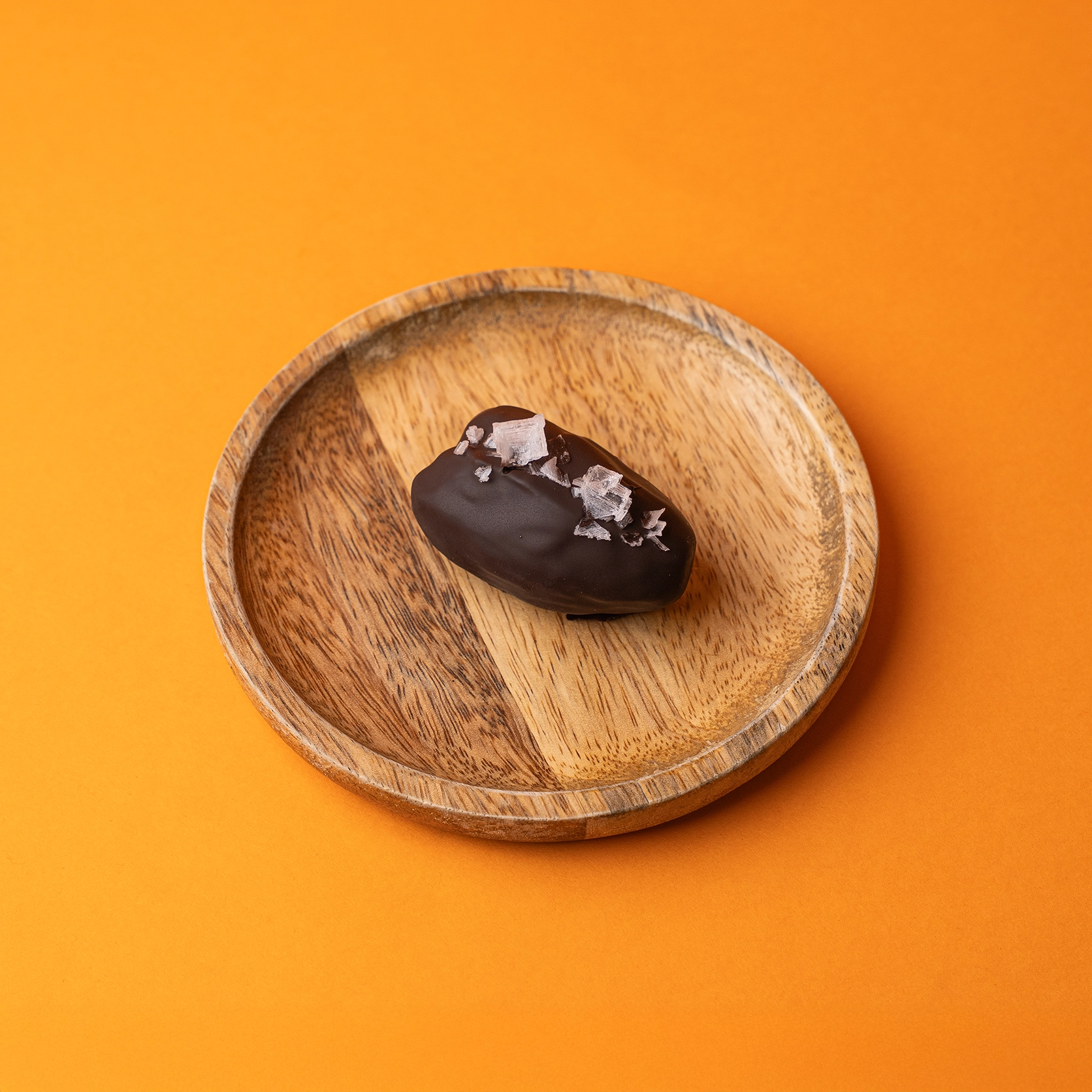 DATE WITH PEANUT BONBON