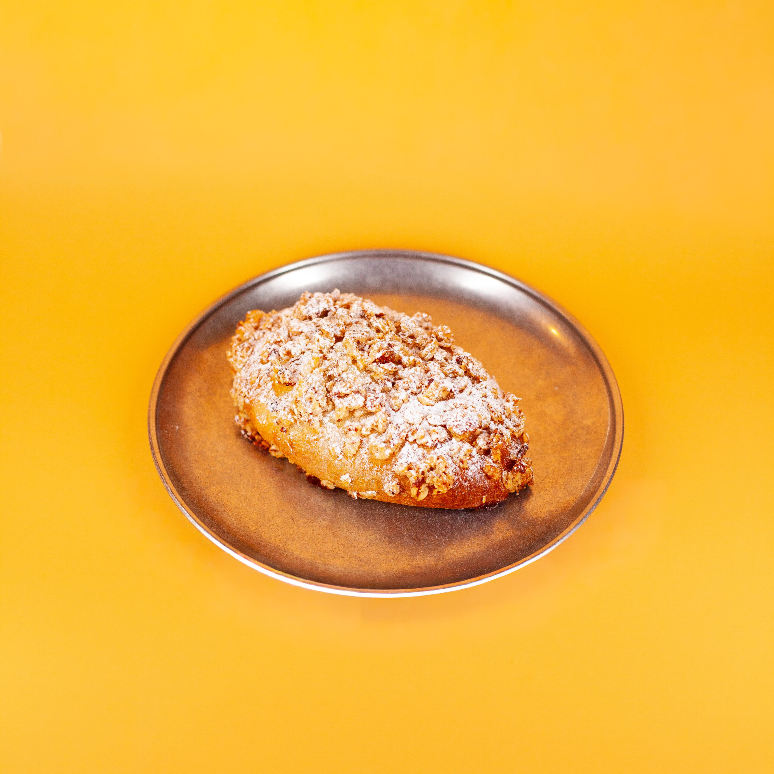 Poppy Seed & Sour Cherry Bun
